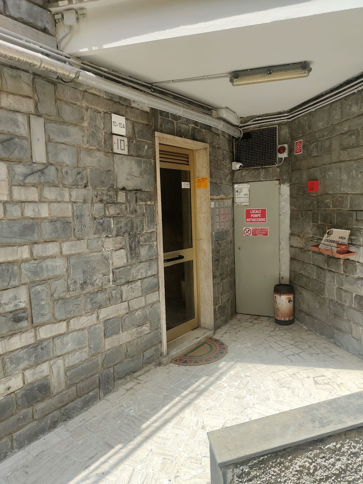 Ingresso del palazzo